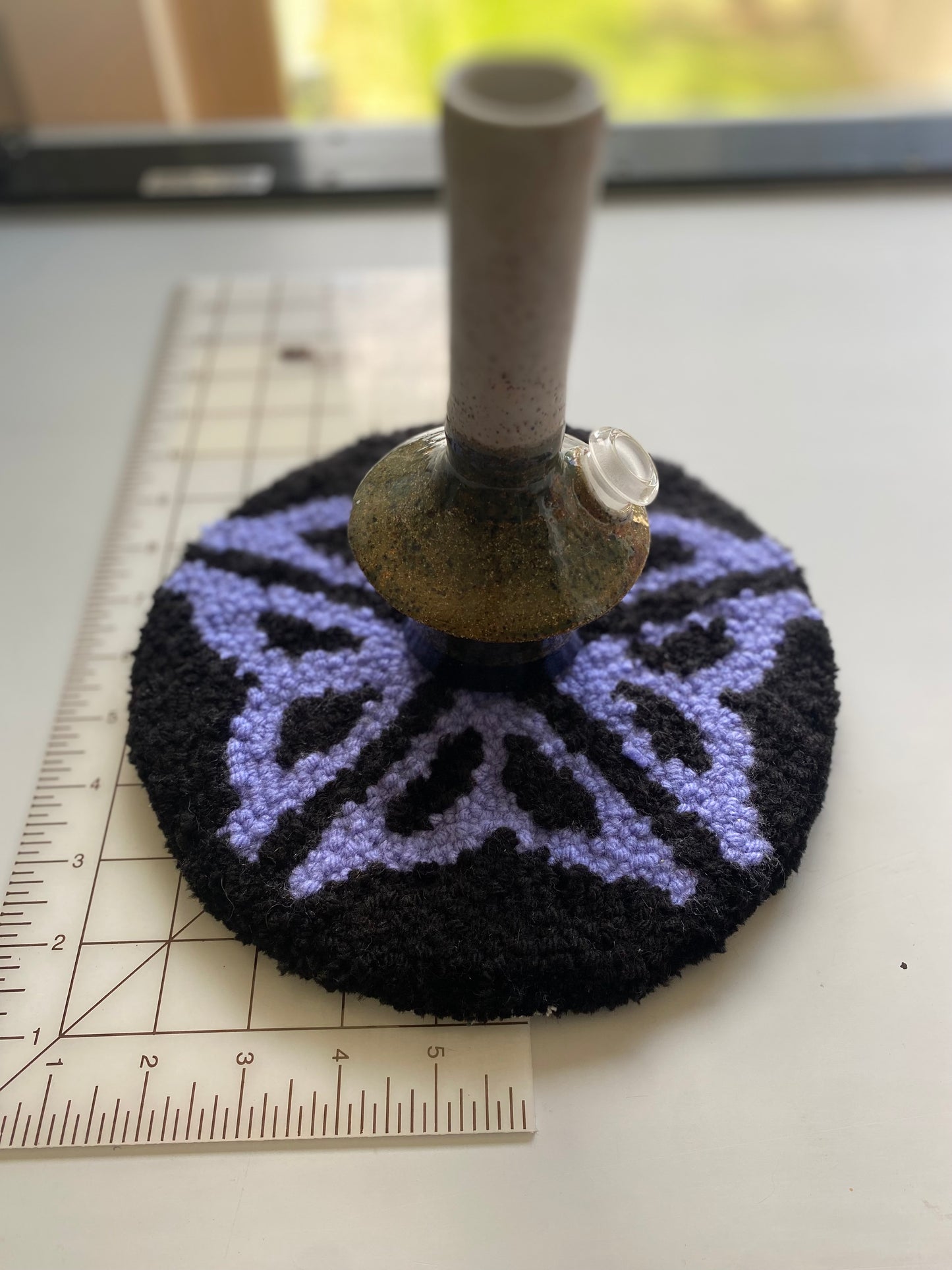 Purple Star 10” Hand Tuft Carpet Bong/Pipe Display